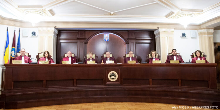 Alegerile prezidenţiale vor avea loc în septembrie. Undă verde de la Curtea Constituțională
