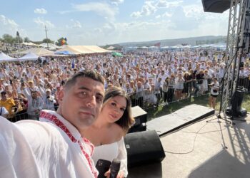 AUR a depășit PSD în sondaje, potrivit Euractiv. O posibilă explicație a listei comune PSD-PNL la europarlamentare