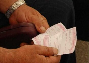 Cinci milioane de pensionari primesc pensiile înainte de Paște