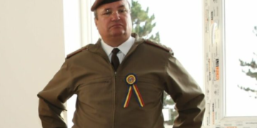 „Nicolae Ciucă a fost membru în Comitetul de realegere a lui Băsescu”. Comitetul a fraudat prezidențialele din 2009