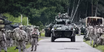 NATO poate mobiliza rapid peste 300.000 de soldaţi