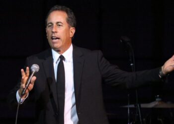 VIDEO | „Uite cum tocmai am dat mai mulți bani unui evreu!” Jerry Seinfeld după ce show-ul actorului, a fost întrerupt de un grup pro-Palestina