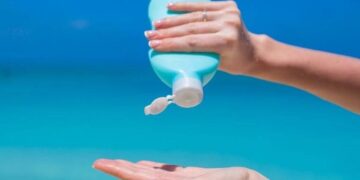 Crema de protecție solară între grija pentru piele și riscul de cancer