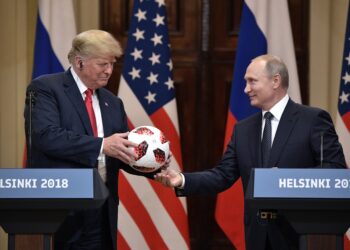 Trump și Putin discută unde să tragă linia în Ucraina. „Vom discuta despre teritorii”