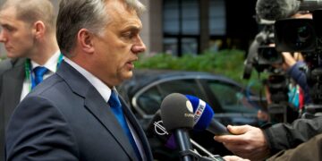 UE și-a luat măsuri ca europarlamentarii care au mers în Ungaria să nu fie spionați