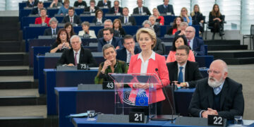 Comisia Europeană nu va prelungi termenul pentru plățile PNRR (Politico)