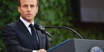 Turneul lui Macron în Indochina, o nouă tentativă a Franței de a-și resuscita influența în fostele dominioane