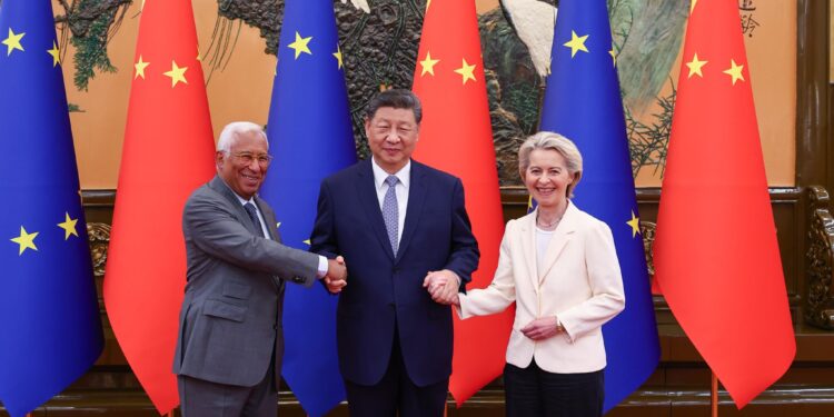 Dependența Europei de metalele rare controlate de China, mai greu de redus decât cea de gazul rusesc