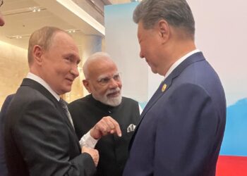 China își flexează „mușchii” geostrategici. Premierul indian Modi, împins de Trump în brațele lui Xi