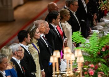 Britanicii l-au tratat ca pe un rege pe Donald Trump, în vizita de stat. Nota de plată: 150 de miliarde de lire sterline