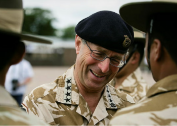 Mareșalul Richards, militarul britanic cu cel mai înalt grad, avertizează: „Ucraina nu poate învinge Rusia”