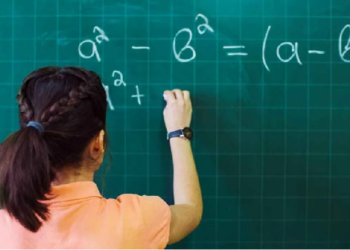 Generația care învață altfel: de ce matematica nu mai poate fi predată ca în 1998