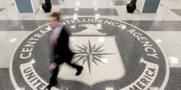 CIA fost serviciul secret care l-a localizat pe Ali Khamenei. Totul despre operațiunea de intelligence care a dus la lichidarea ayatollahului