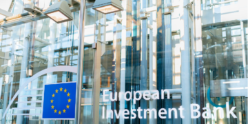 Record de investiții în Europa Centrală și de Est: 42,5 miliarde de euro au intrat în regiune în 2025