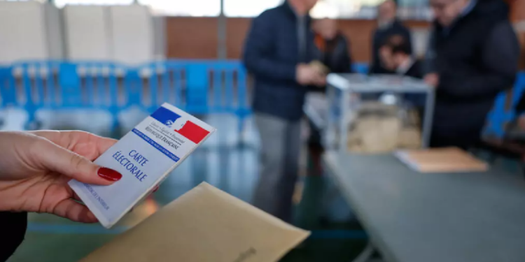 Lecțiile îngrijorătoare ale primei runde a alegerilor municipale din Franța. Cum arată viitorul politic în Hexagon