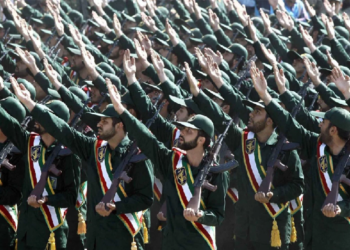 De ce „decapitarea” conducerii nu prăbușește regimul din Iran. Cum arată labirintul rezilienței Teheranului