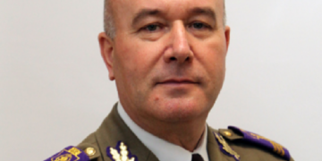 Generalul (r) Alexandru Nedelcu este vizat într-o sesizare DNA privind achiziții ale MApN