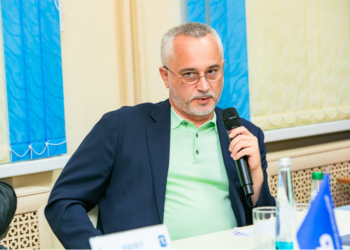 Partenerul de afaceri al lui Matei Păun, sponsorul lui Nicu;or Dan, a construit un imperiu de afaceri în Belarus. Relația cu un înalt ofițer din serviciile secrete ale lui Lukașenko