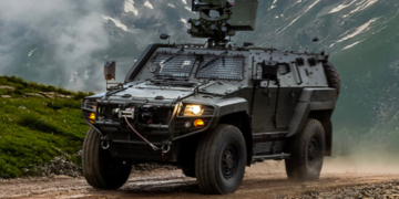 MApN susține că nu i-a verificat pe cei doi proprietari ai Automecanica SA, cu legături de afaceri cu Rusia, pentru că… „Otokar” i-a adus în afacerea „Cobra II”