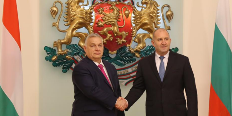 Alegeri parlamentare în Ungaria și Bulgaria. Viktor Orbán vrea să câștige cu sprijinul boților ruși, în timp ce Sofia face eforturi să îi anihileze