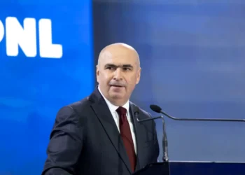 Ilie Bolojan îl compară aluziv pe Nicușor Dan cu Klaus Iohannis, pe tema preferinței pentru PSD. „Deciziile nu se mai iau în alte birouri. PNL și-a recâștigat respectul de sine”