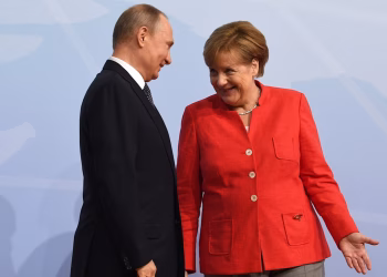 UE caută un negociator cu Putin. Mario Draghi și Angela Merkel, primele nume pe masă