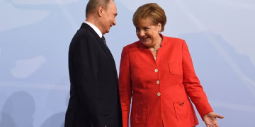 UE caută un negociator cu Putin. Mario Draghi și Angela Merkel, primele nume pe masă