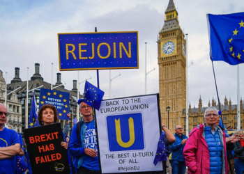 10 ANI DE BREXIT: Marea Britanie s-ar putea întoarce în UE pe un drum mai lung și mai dificil