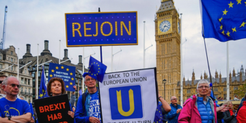 10 ANI DE BREXIT: Marea Britanie s-ar putea întoarce în UE pe un drum mai lung și mai dificil
