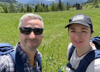 Doi soți au pornit într-o călătorie de 1.400 de kilometri pe Via Transilvanica pentru a se reconecta cu ei înșiși