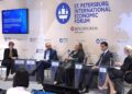 Cozile de topor ale Rusiei în Europa de Est au urcat pe aceeași scenă. Diana Șoșoacă și Marina Tauber, la Forumul Economic de la Sankt Petersburg